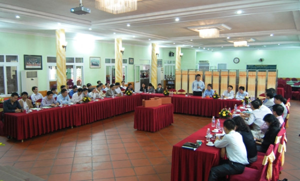 VIGLACERA bàn việc ban hành bộ khung tiêu chuẩn chất lượng sản phẩm gạch ngói đất sét nung